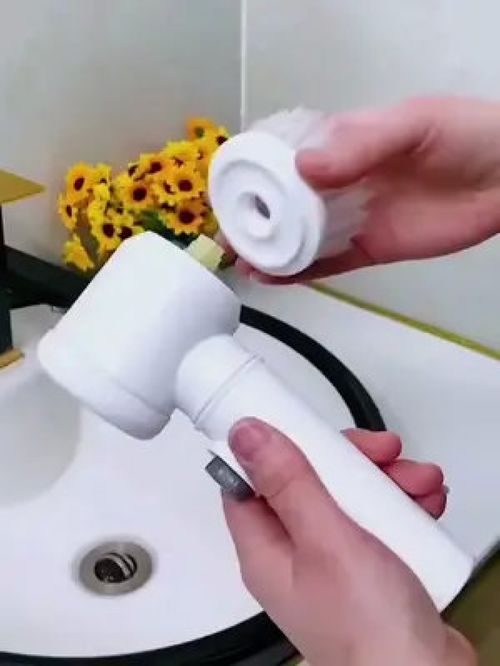 多功能无线电动清洁刷 快速高效的家庭清洁新选择